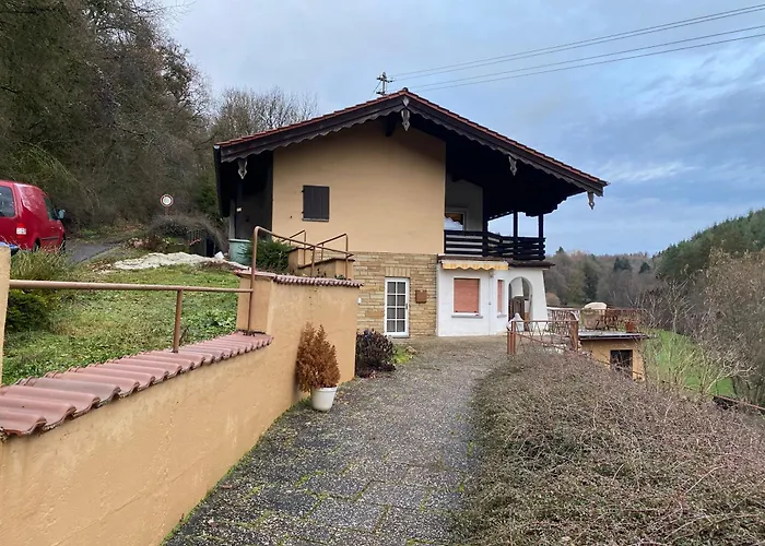 Am Ellerbach Apartment *